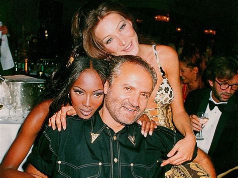 when was versace created|why did gianni Versace die.